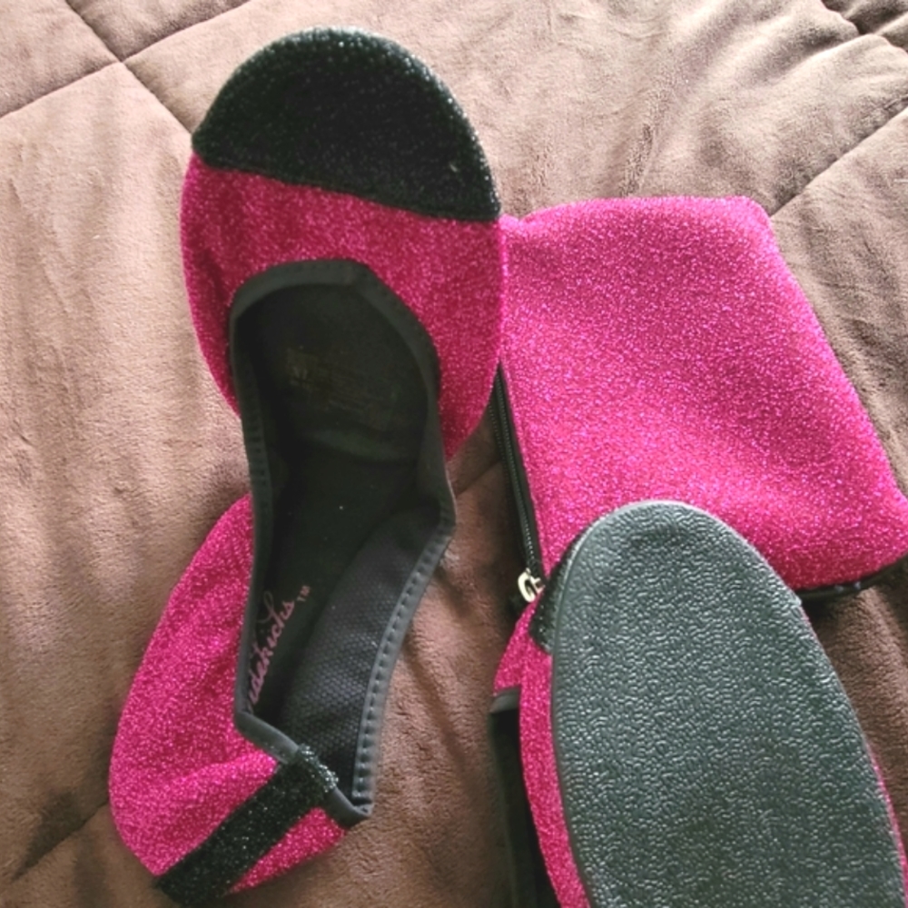 NWT Sidekicks Women's Foldable Shimmery Flats w Zipper Pouch Size XL (10 - 11)